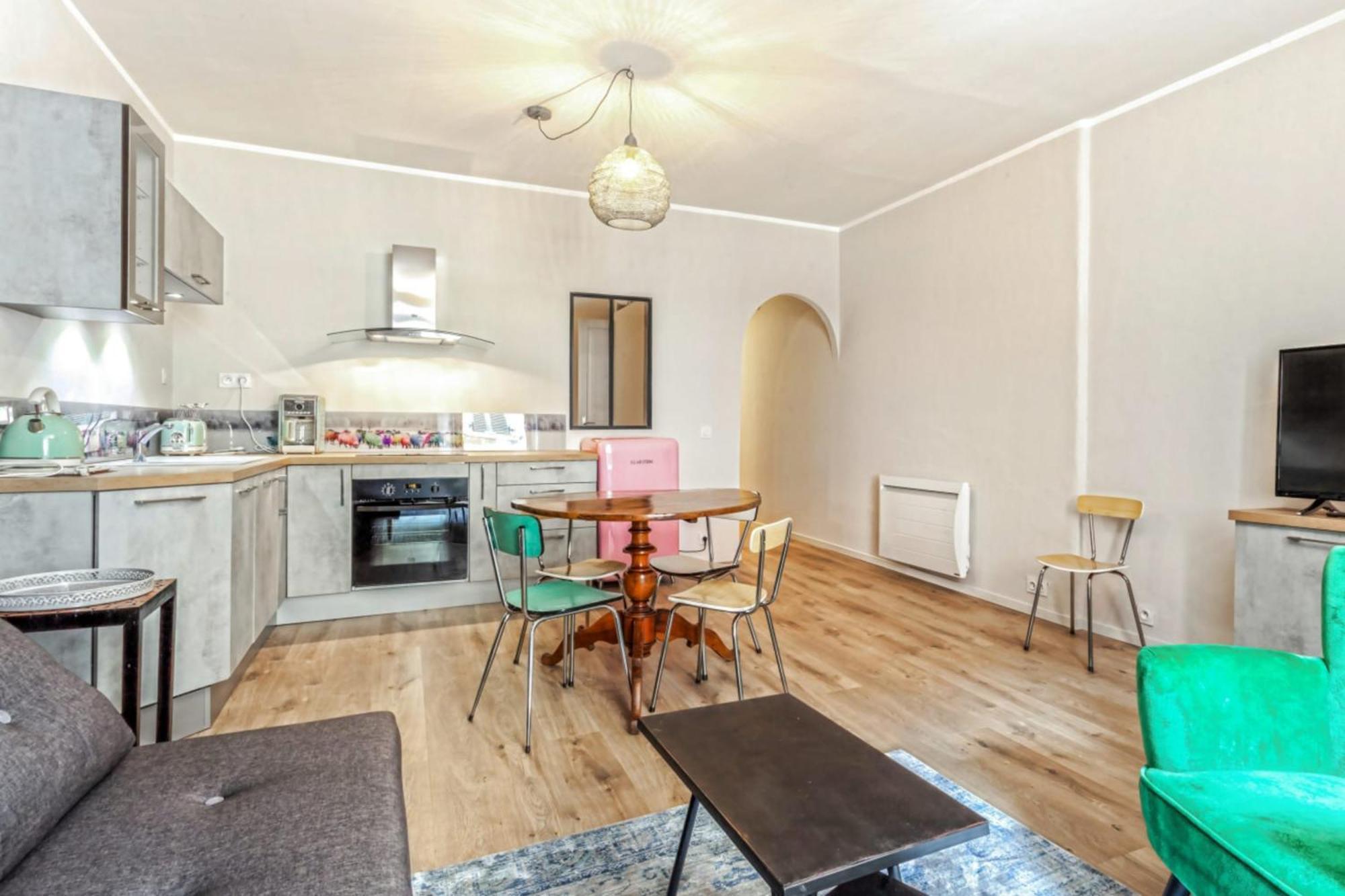 Appartement Sainte Claire Vintage - Welkeys Annecy Luaran gambar