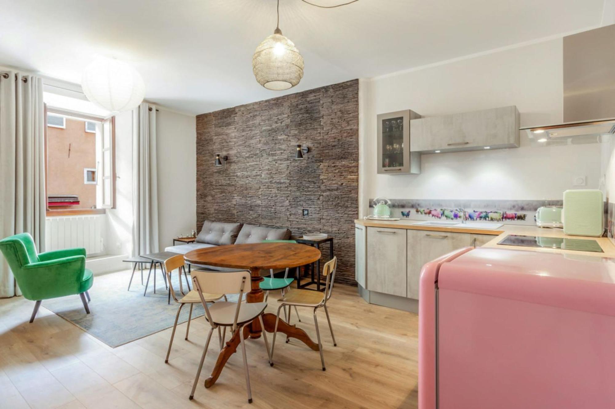 Appartement Sainte Claire Vintage - Welkeys Annecy Luaran gambar