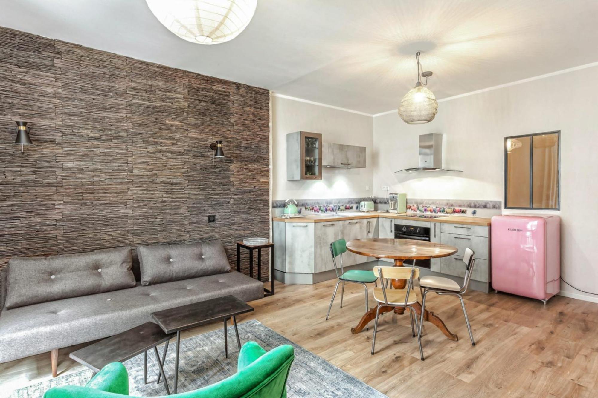 Appartement Sainte Claire Vintage - Welkeys Annecy Luaran gambar